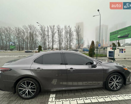 Серый Тойота Камри, объемом двигателя 2.49 л и пробегом 69 тыс. км за 29300 $, фото 4 на Automoto.ua