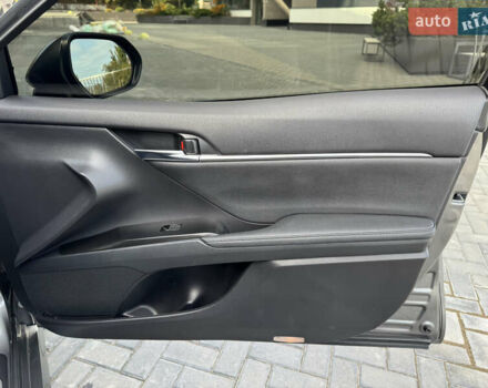 Сірий Тойота Камрі, об'ємом двигуна 2.49 л та пробігом 110 тис. км за 30000 $, фото 18 на Automoto.ua