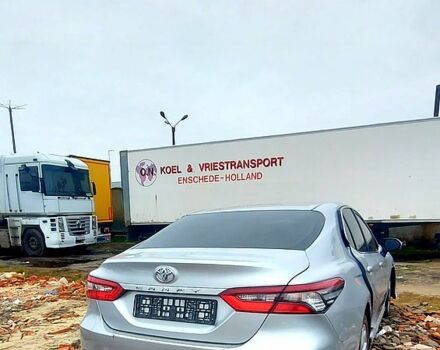 Сірий Тойота Камрі, об'ємом двигуна 2.5 л та пробігом 0 тис. км за 17300 $, фото 2 на Automoto.ua