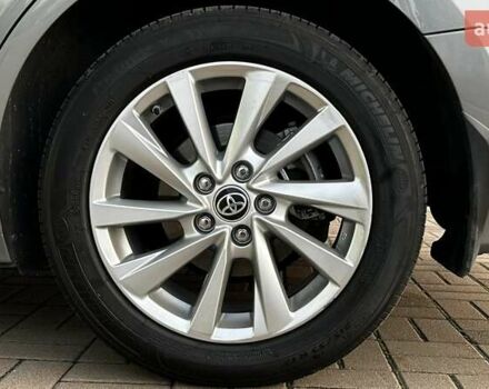 Сірий Тойота Камрі, об'ємом двигуна 2.49 л та пробігом 32 тис. км за 35097 $, фото 14 на Automoto.ua