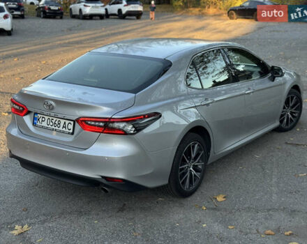 Тойота Камри 2021 в Днепре (Днепропетровске) на Automoto.ua Серый Тойота Камри, объемом двигателя 2.49 л и пробегом 78 тыс. км за 28999 $, фото 9 на Automoto.ua