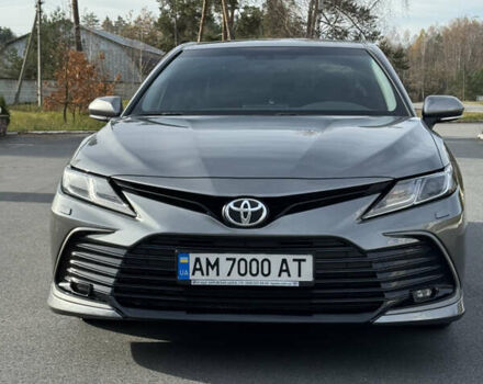 Серый Тойота Камри, объемом двигателя 2.5 л и пробегом 133 тыс. км за 25555 $, фото 1 на Automoto.ua