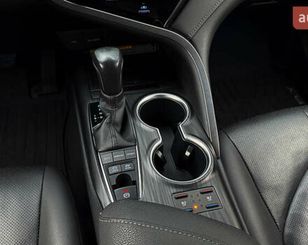 Серый Тойота Камри, объемом двигателя 2.49 л и пробегом 147 тыс. км за 29990 $, фото 19 на Automoto.ua