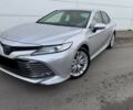 Серый Тойота Камри, объемом двигателя 0 л и пробегом 77 тыс. км за 17500 $, фото 1 на Automoto.ua
