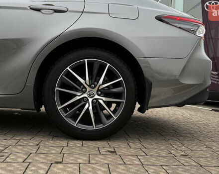 Серый Тойота Камри, объемом двигателя 2.49 л и пробегом 147 тыс. км за 29990 $, фото 15 на Automoto.ua