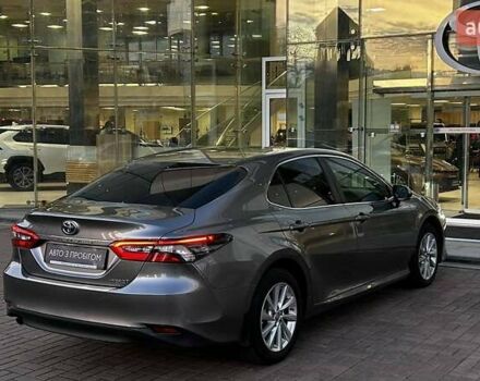 Сірий Тойота Камрі, об'ємом двигуна 2.49 л та пробігом 32 тис. км за 35097 $, фото 16 на Automoto.ua