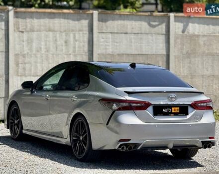 Тойота Камрі 2021 у Харкові на Automoto.ua Сірий Тойота Камрі, об'ємом двигуна 2.49 л та пробігом 138 тис. км за 25500 $, фото 5 на Automoto.ua