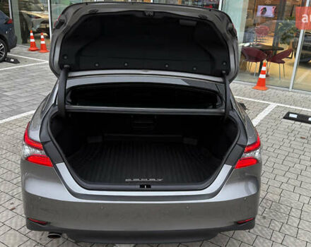 Серый Тойота Камри, объемом двигателя 2.49 л и пробегом 147 тыс. км за 29990 $, фото 9 на Automoto.ua