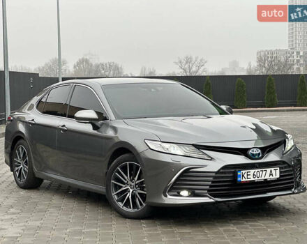 Серый Тойота Камри, объемом двигателя 2.49 л и пробегом 90 тыс. км за 30999 $, фото 1 на Automoto.ua