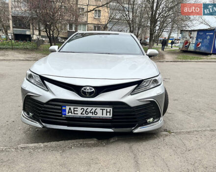 Серый Тойота Камри, объемом двигателя 2.5 л и пробегом 50 тыс. км за 33500 $, фото 3 на Automoto.ua