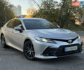 Тойота Камри 2021 в Днепре (Днепропетровске) на Automoto.ua Серый Тойота Камри, объемом двигателя 2.49 л и пробегом 78 тыс. км за 28999 $, фото 13 на Automoto.ua