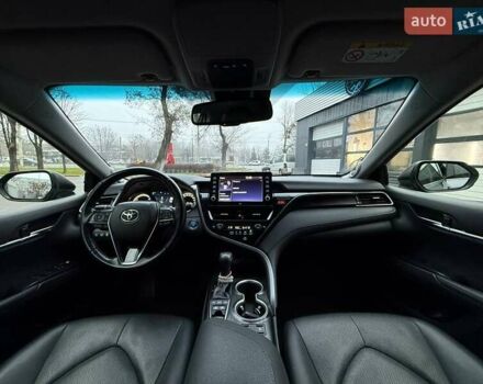 Серый Тойота Камри, объемом двигателя 2.49 л и пробегом 200 тыс. км за 28500 $, фото 24 на Automoto.ua