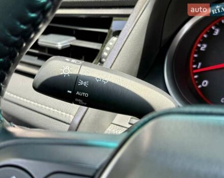 Тойота Камрі 2021 у Харкові на Automoto.ua Сірий Тойота Камрі, об'ємом двигуна 2.49 л та пробігом 138 тис. км за 25500 $, фото 23 на Automoto.ua
