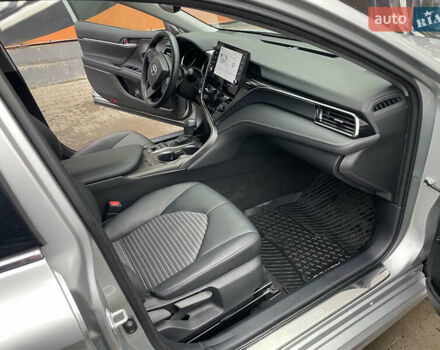 Серый Тойота Камри, объемом двигателя 2.49 л и пробегом 56 тыс. км за 27000 $, фото 16 на Automoto.ua