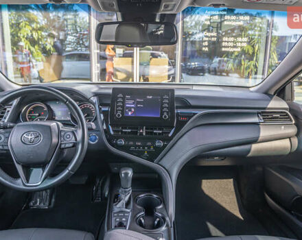 Серый Тойота Камри, объемом двигателя 2.49 л и пробегом 33 тыс. км за 34236 $, фото 7 на Automoto.ua