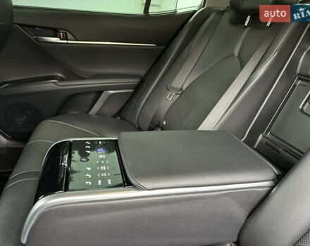 Серый Тойота Камри, объемом двигателя 2.49 л и пробегом 118 тыс. км за 30500 $, фото 18 на Automoto.ua