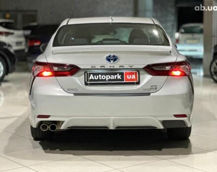 Серый Тойота Камри, объемом двигателя 2.5 л и пробегом 27 тыс. км за 27490 $, фото 4 на Automoto.ua