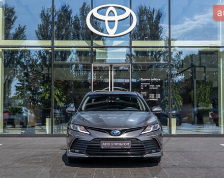 Серый Тойота Камри, объемом двигателя 2.49 л и пробегом 33 тыс. км за 34236 $, фото 4 на Automoto.ua