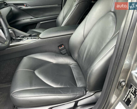 Сірий Тойота Камрі, об'ємом двигуна 2.49 л та пробігом 36 тис. км за 29300 $, фото 18 на Automoto.ua