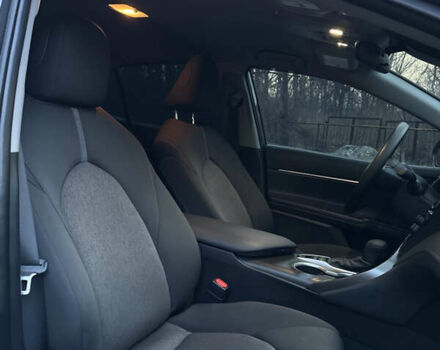 Серый Тойота Камри, объемом двигателя 2.49 л и пробегом 56 тыс. км за 23000 $, фото 29 на Automoto.ua