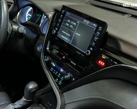 Серый Тойота Камри, объемом двигателя 2.5 л и пробегом 27 тыс. км за 27490 $, фото 28 на Automoto.ua