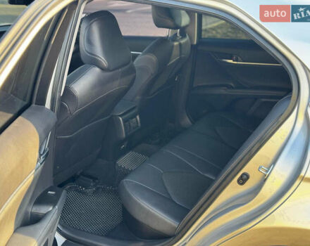 Серый Тойота Камри, объемом двигателя 2.49 л и пробегом 65 тыс. км за 34000 $, фото 8 на Automoto.ua