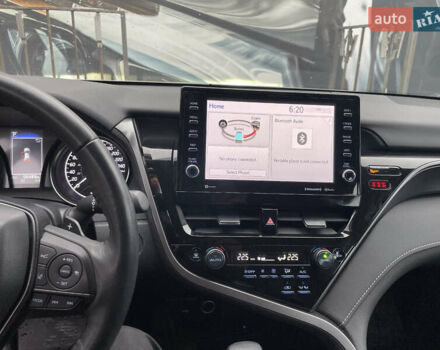 Серый Тойота Камри, объемом двигателя 2.49 л и пробегом 56 тыс. км за 27000 $, фото 13 на Automoto.ua