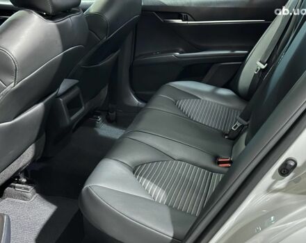 Серый Тойота Камри, объемом двигателя 2.5 л и пробегом 27 тыс. км за 27490 $, фото 17 на Automoto.ua