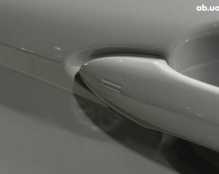 Серый Тойота Камри, объемом двигателя 2.5 л и пробегом 27 тыс. км за 27490 $, фото 8 на Automoto.ua