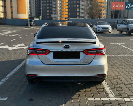 Серый Тойота Камри, объемом двигателя 2.49 л и пробегом 65 тыс. км за 34000 $, фото 5 на Automoto.ua