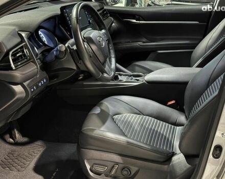 Серый Тойота Камри, объемом двигателя 2.5 л и пробегом 27 тыс. км за 27490 $, фото 10 на Automoto.ua