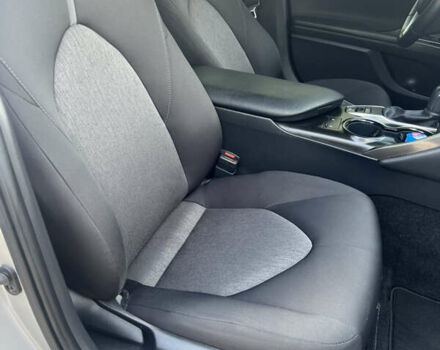 Серый Тойота Камри, объемом двигателя 2.49 л и пробегом 53 тыс. км за 27500 $, фото 17 на Automoto.ua