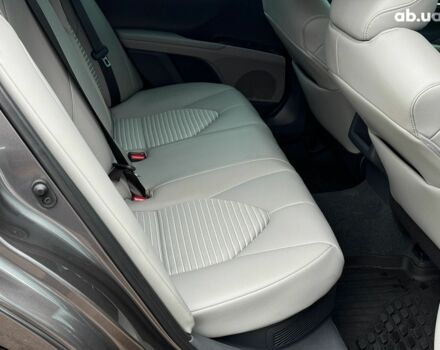 Серый Тойота Камри, объемом двигателя 2.5 л и пробегом 50 тыс. км за 30990 $, фото 21 на Automoto.ua