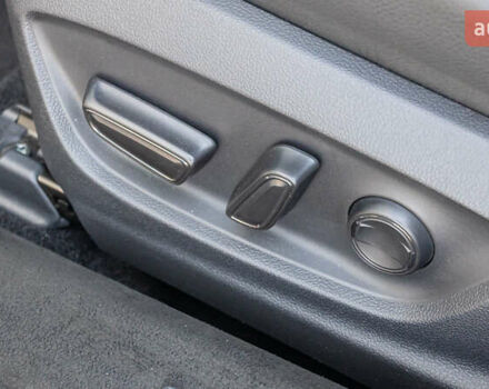 Серый Тойота Камри, объемом двигателя 2.49 л и пробегом 33 тыс. км за 34236 $, фото 20 на Automoto.ua