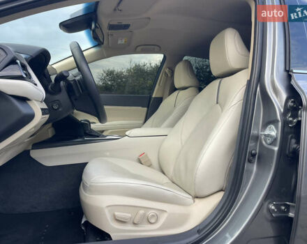 Серый Тойота Камри, объемом двигателя 2.49 л и пробегом 18 тыс. км за 30800 $, фото 20 на Automoto.ua