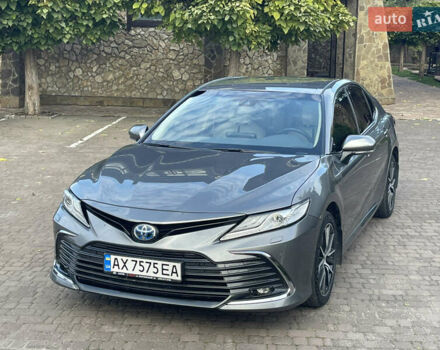 Серый Тойота Камри, объемом двигателя 2.49 л и пробегом 18 тыс. км за 30800 $, фото 12 на Automoto.ua