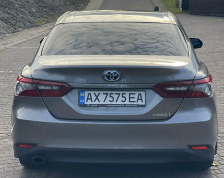 Серый Тойота Камри, объемом двигателя 2.49 л и пробегом 18 тыс. км за 30800 $, фото 4 на Automoto.ua