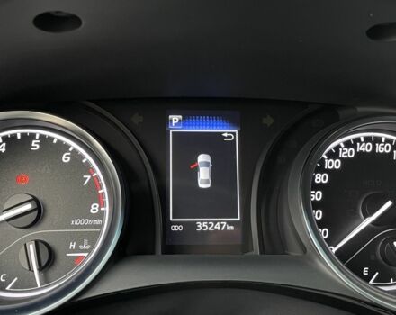 Серый Тойота Камри, объемом двигателя 2.5 л и пробегом 35 тыс. км за 31500 $, фото 16 на Automoto.ua