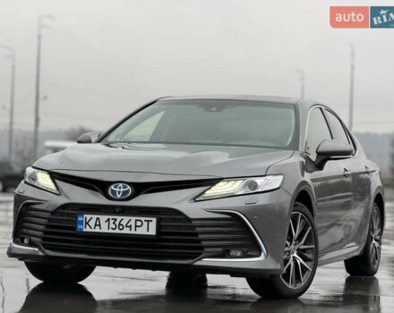Серый Тойота Камри, объемом двигателя 2.49 л и пробегом 26 тыс. км за 39999 $, фото 2 на Automoto.ua