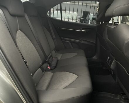 Серый Тойота Камри, объемом двигателя 2.5 л и пробегом 35 тыс. км за 31500 $, фото 11 на Automoto.ua