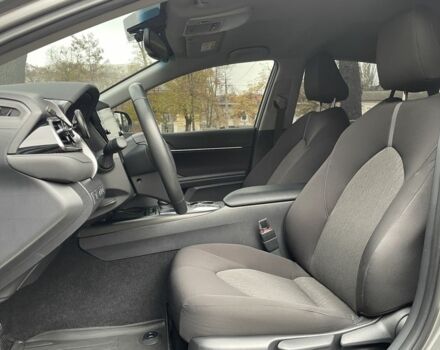 Серый Тойота Камри, объемом двигателя 2.5 л и пробегом 35 тыс. км за 31500 $, фото 9 на Automoto.ua