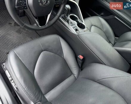 Серый Тойота Камри, объемом двигателя 2.49 л и пробегом 26 тыс. км за 39999 $, фото 72 на Automoto.ua