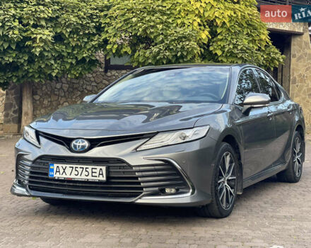 Серый Тойота Камри, объемом двигателя 2.49 л и пробегом 18 тыс. км за 30800 $, фото 8 на Automoto.ua