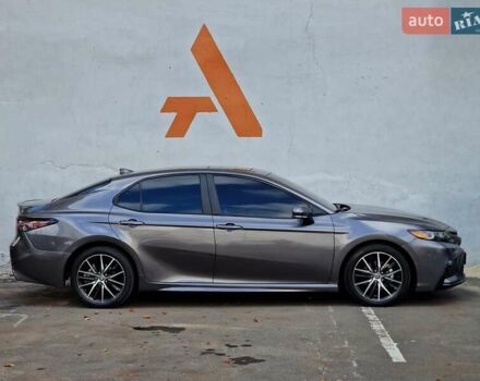 Сірий Тойота Камрі, об'ємом двигуна 2.49 л та пробігом 31 тис. км за 31990 $, фото 18 на Automoto.ua