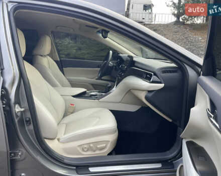 Серый Тойота Камри, объемом двигателя 2.49 л и пробегом 18 тыс. км за 30800 $, фото 25 на Automoto.ua