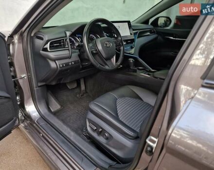 Сірий Тойота Камрі, об'ємом двигуна 2.49 л та пробігом 31 тис. км за 31990 $, фото 41 на Automoto.ua
