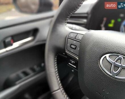 Серый Тойота Камри, объемом двигателя 2.5 л и пробегом 21 тыс. км за 39990 $, фото 37 на Automoto.ua