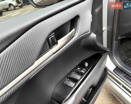 Серый Тойота Камри, объемом двигателя 2.5 л и пробегом 21 тыс. км за 39990 $, фото 47 на Automoto.ua