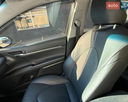 Серый Тойота Камри, объемом двигателя 2.49 л и пробегом 32 тыс. км за 31000 $, фото 15 на Automoto.ua