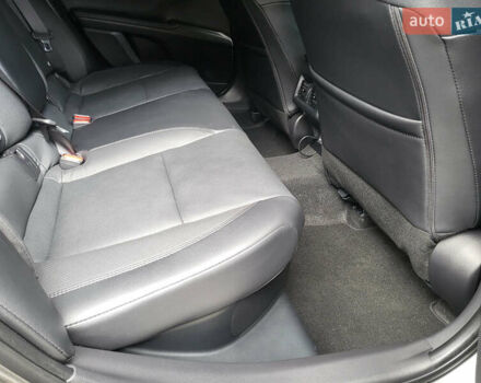 Сірий Тойота Камрі, об'ємом двигуна 2.49 л та пробігом 4 тис. км за 50999 $, фото 44 на Automoto.ua